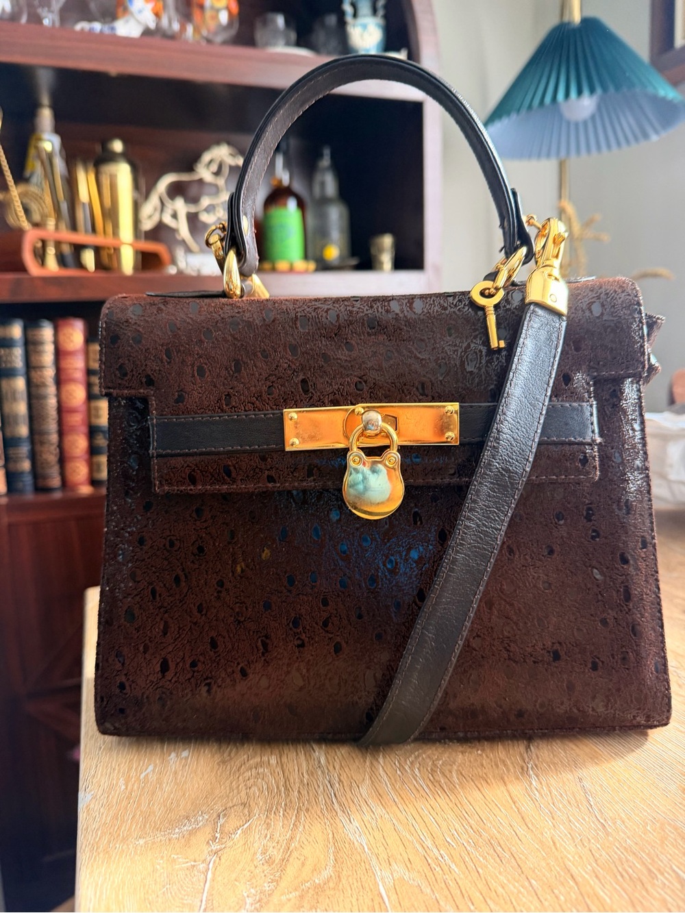 Due Fratelli Vintage 90’s Dark Brown Ostrich E. Women's Bag with Gold Hardware